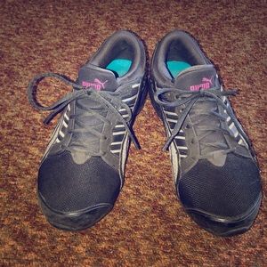 Black Puma running shoes